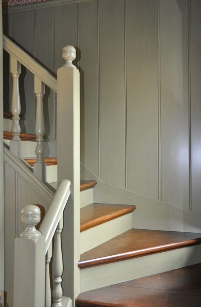 staircase painting and decorating job